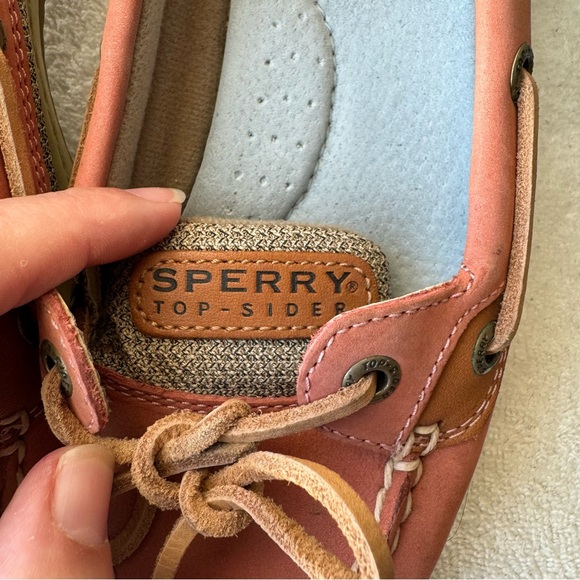 Sperry Top-Sider Women’s Angelfish Salmon Color 100% Leather Boat Shoe - Picture 7 of 8
